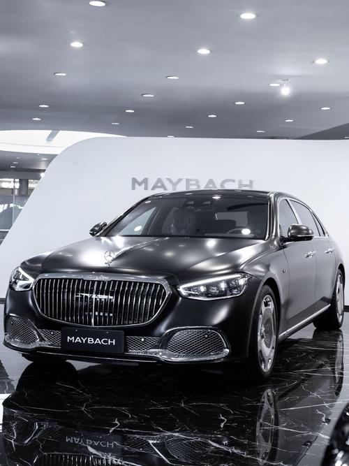 深圳191岚图汽车的售后服务让用户无忧出行，迈巴赫未来的豪华车趋势